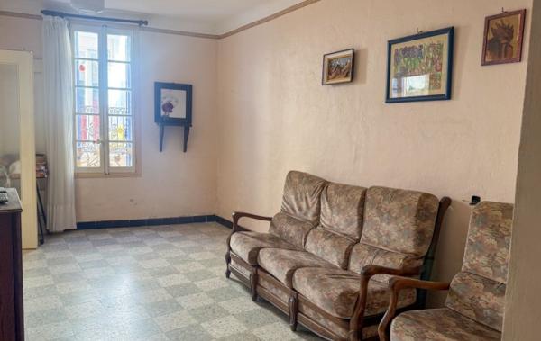 Vente Maison de ville Avec grand garage à rénover Meze   