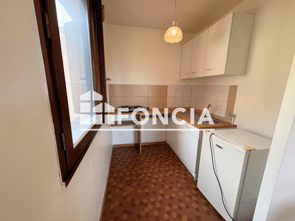 Location Studio 25.65 m² - Cahors 46000