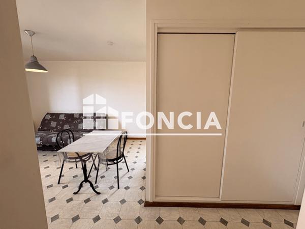Location Studio 25.65 m² - Cahors 46000