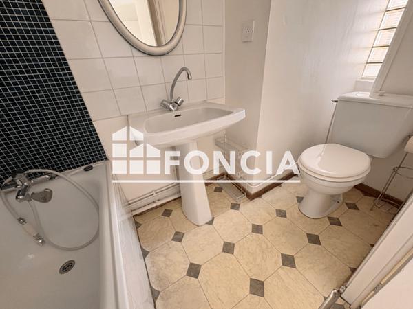 Location Studio 25.65 m² - Cahors 46000