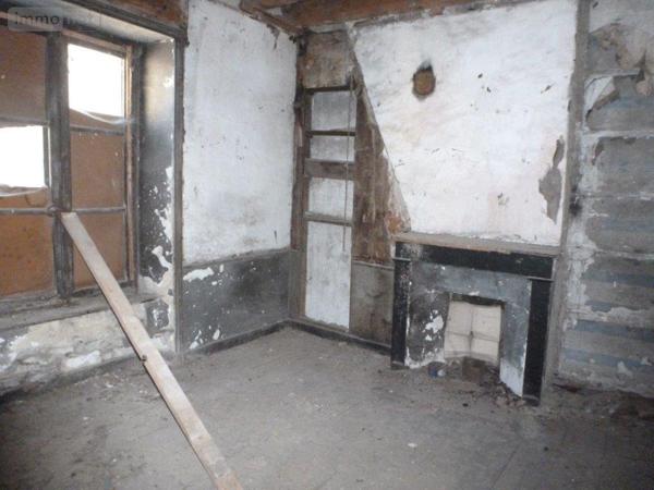 Immeuble à vendre à Saint-Flour dans le Cantal (15100), ref : 044/861