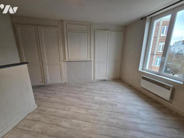 LILLE A MOINS DE 10 MINUTES A PIED DU METRO GAMBETTA OU WAZEMMES STUDIO DE 22, 1 M2 A RENOVER - 