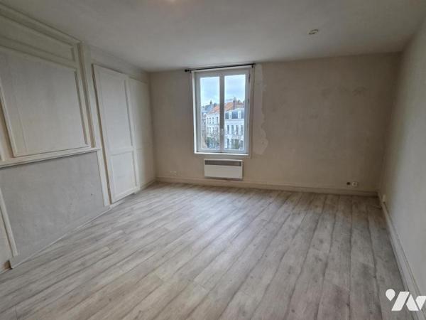 LILLE A MOINS DE 10 MINUTES A PIED DU METRO GAMBETTA OU WAZEMMES STUDIO DE 22, 1 M2 A RENOVER - 