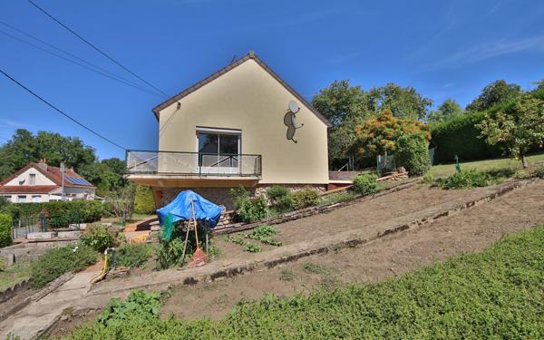 Maison à vendre    4 pièces • 76 m2 Étampes-sur-Marne