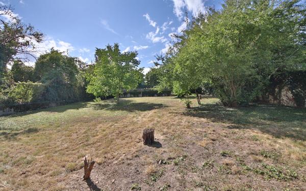 Maison à vendre    4 pièces • 76 m2 Étampes-sur-Marne