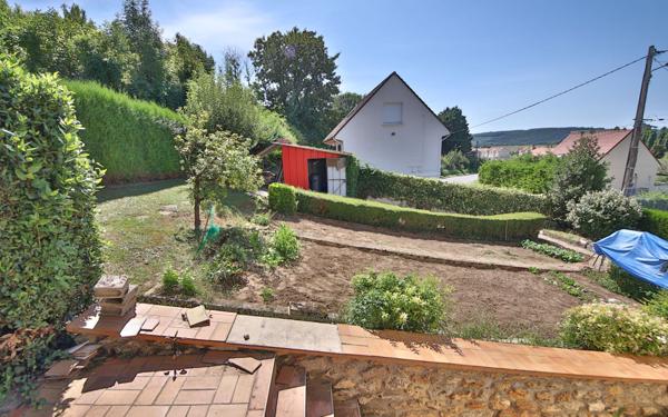 Maison à vendre    4 pièces • 76 m2 Étampes-sur-Marne