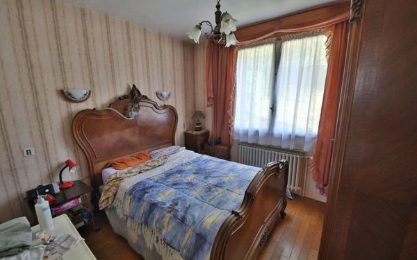 Maison à vendre    4 pièces • 76 m2 Étampes-sur-Marne