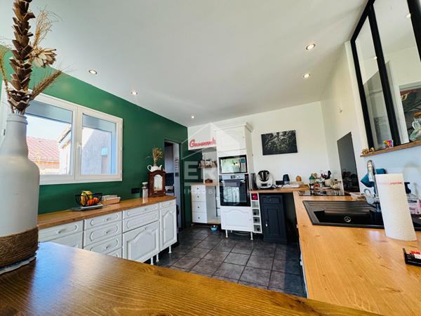 Grande maison de 177 m² avec jardin et garage