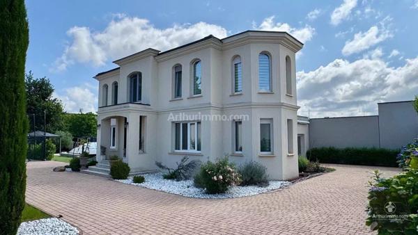 Vente Maison 7 pièces 164 m2 à Roanne