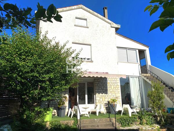 Maison à louer de 5 pièces de 177 m²