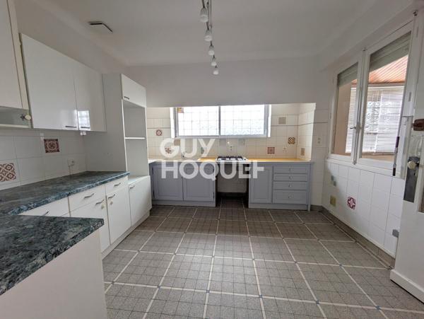 Maison à louer de 5 pièces de 177 m²