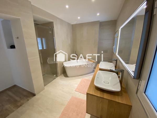 Superbe villa contemporaine au calme absolu, piscine