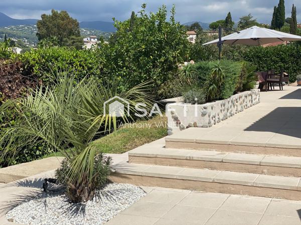 Superbe villa contemporaine au calme absolu, piscine