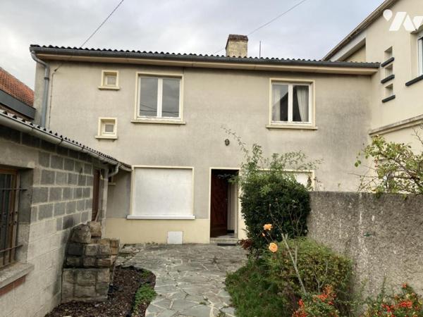 AGNY - MAISON A RENOVER ENTIEREMENT avec garage et jardin. 
