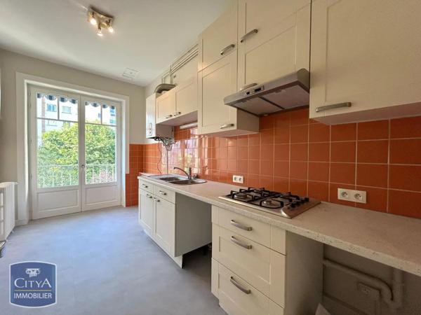 Appartement à louer 3 pièces 98.56m²