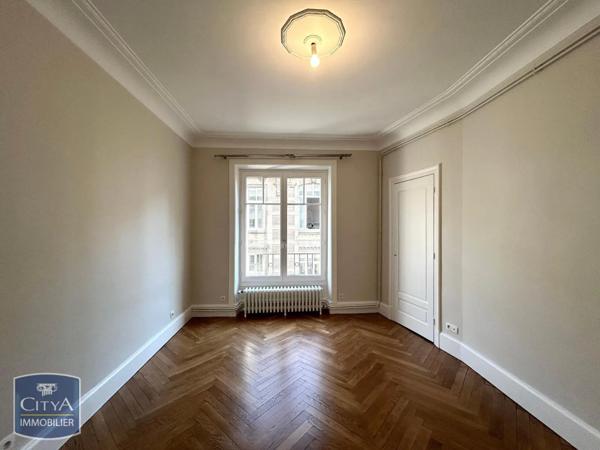 Appartement à louer 3 pièces 98.56m²