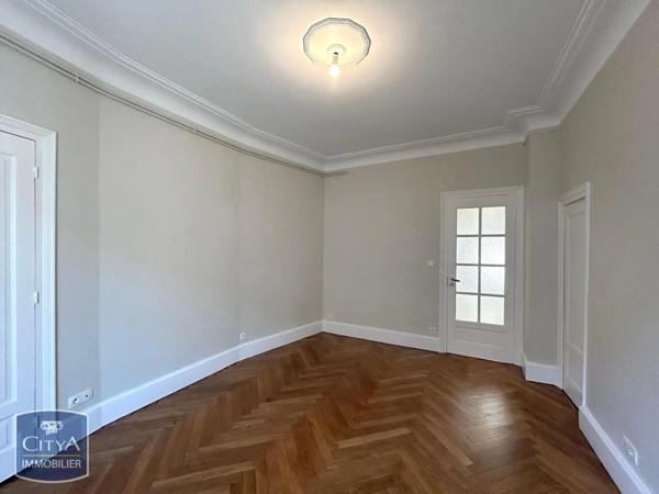 Appartement à louer 3 pièces 98.56m²