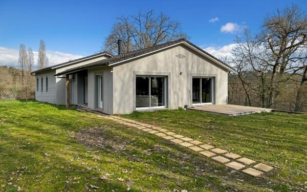 Maison à vendre    6 pièces •  Trélissac