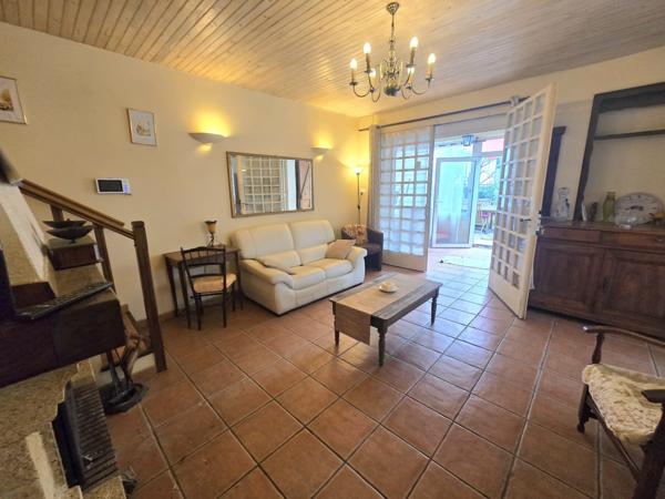 Marseille (13009) MAISON 2 APPARTEMENTS réunis intérieur et extérieur La PANOUSE