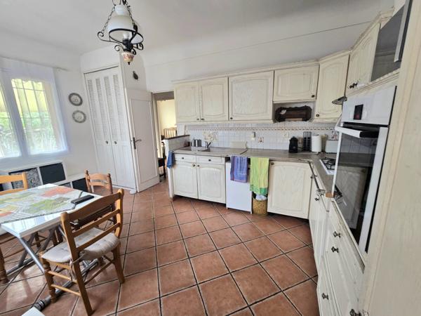 Marseille (13009) MAISON 2 APPARTEMENTS réunis intérieur et extérieur La PANOUSE