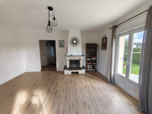 Plain-pied ? OUI ! Maison individuelle avec sous-sol complet et jardin