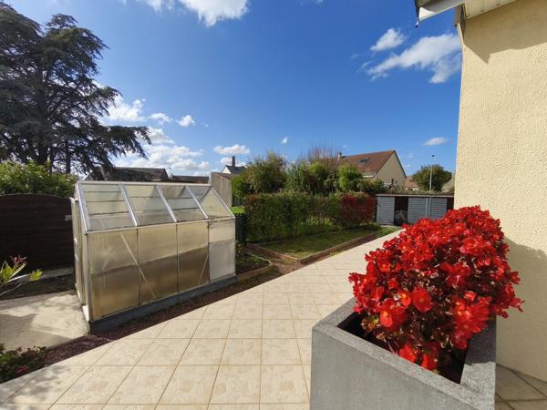 Plain-pied ? OUI ! Maison individuelle avec sous-sol complet et jardin