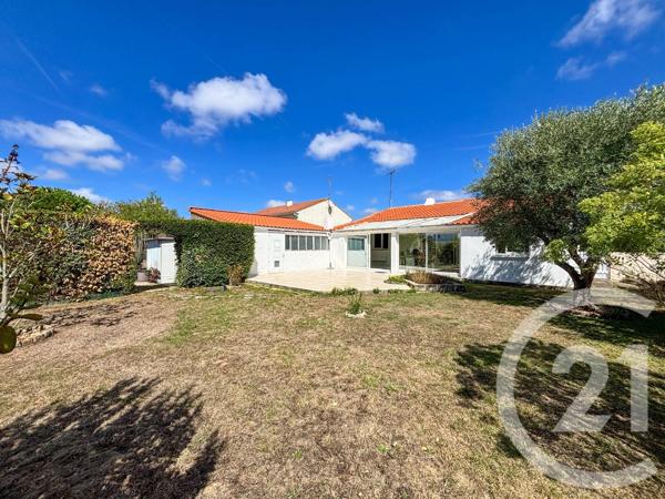 Maison à vendre  5 pièces - 119,18 m 2   CHATEAU D OLONNE  - 85