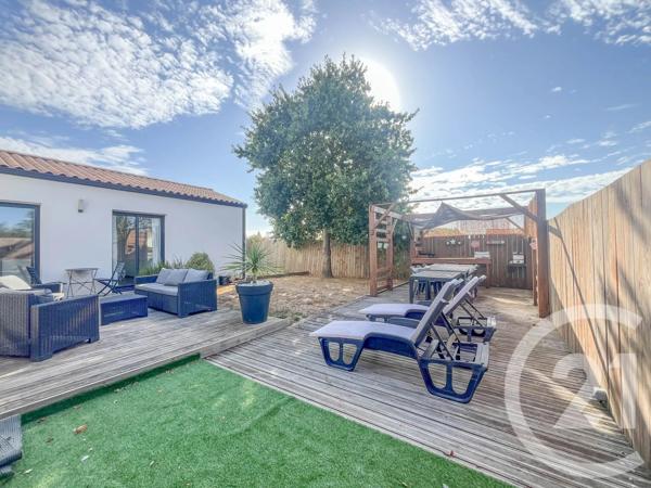 Maison à vendre  5 pièces - 119,18 m 2   CHATEAU D OLONNE  - 85
