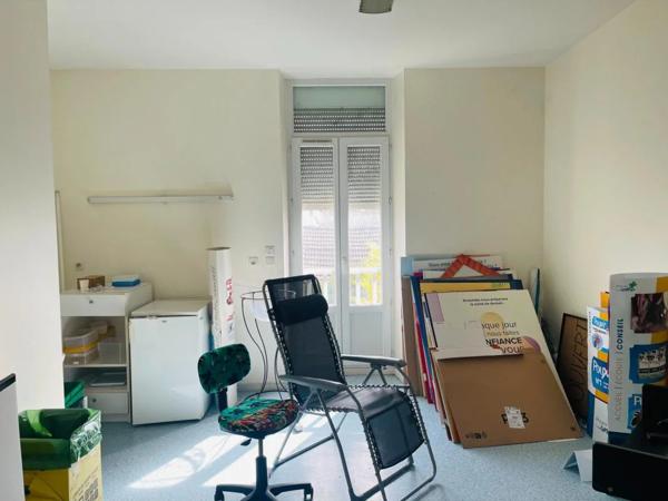 Bureau à vendre à Saint-Donat-sur-l'Herbasse (26260)
