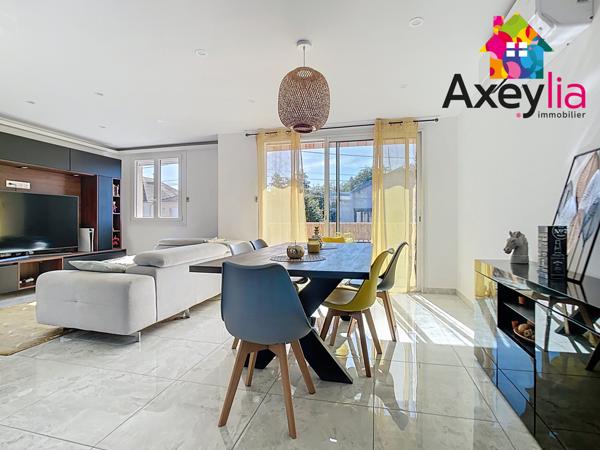 Mably (42300) A VENDRE - MABLY - MAISON RÉNOVÉE AVEC TROIS CHAMBRES, BUREAU, GARAGE ET TERRAIN