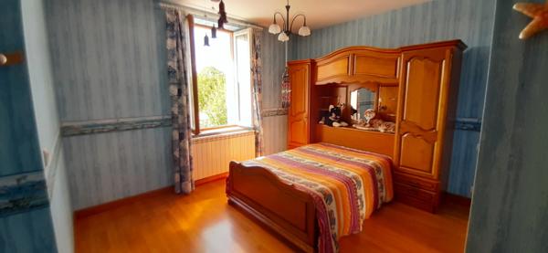 Maison à vendre 4 pièces VILLEFRANCHE DE ROUERGUE (12)
