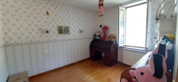 Maison à vendre 4 pièces VILLEFRANCHE DE ROUERGUE (12)