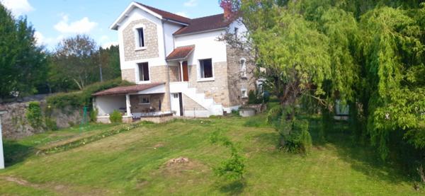 Maison à vendre 4 pièces VILLEFRANCHE DE ROUERGUE (12)