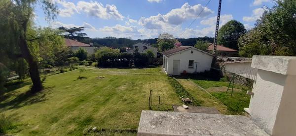 Maison à vendre 4 pièces VILLEFRANCHE DE ROUERGUE (12)