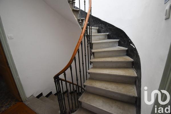 Maison 9 pièces de 265 m² à Villeneuve-les-Corbières (11360)