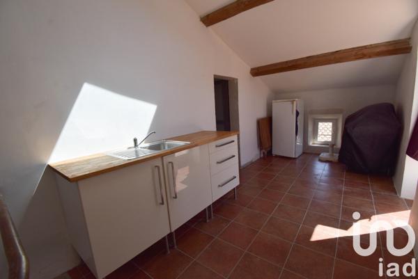 Maison 9 pièces de 265 m² à Villeneuve-les-Corbières (11360)