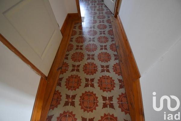 Maison 9 pièces de 265 m² à Villeneuve-les-Corbières (11360)