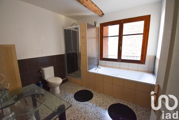 Maison 9 pièces de 265 m² à Villeneuve-les-Corbières (11360)