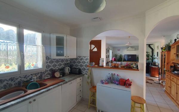 Maison à vendre    4 pièces •  Les Vans