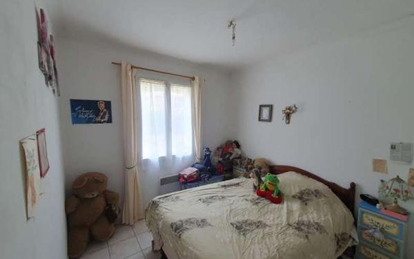 Maison à vendre    4 pièces •  Les Vans