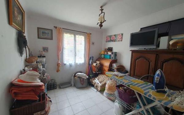 Maison à vendre    4 pièces •  Les Vans