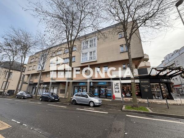 Location Studio 20.19 m² - 13 RUE DU GRAND FAUBOURG Chartres 28000