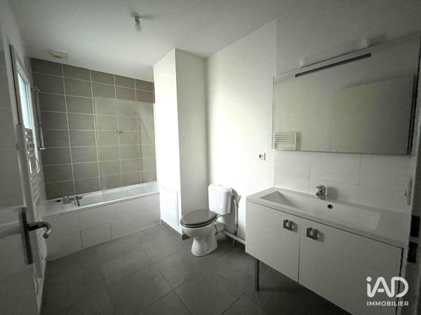 Location maison 4 pièces 86 m² Pessac