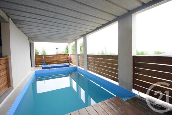 Maison à vendre  5 pièces - 131 m 2   ABREST  - 03