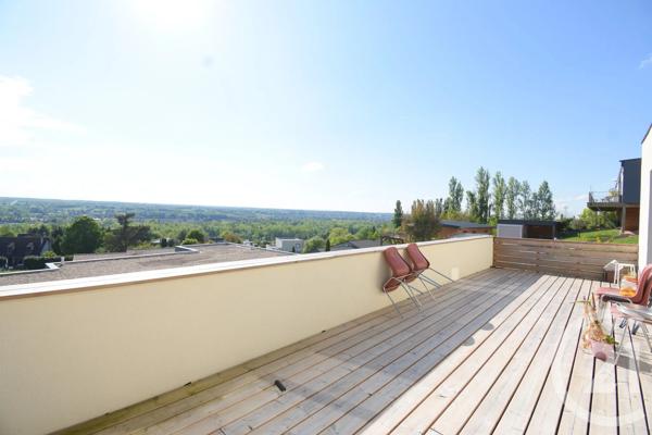 Maison à vendre  5 pièces - 131 m 2   ABREST  - 03