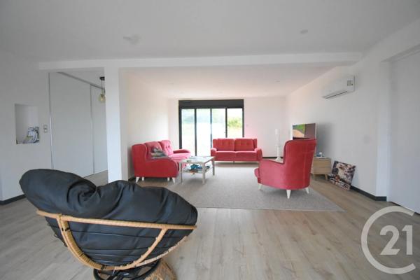 Maison à vendre  5 pièces - 131 m 2   ABREST  - 03