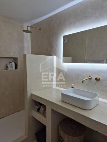 BEL APPARTEMENT RÉNOVÉ DE 79 M² AVEC BALCON ET GARAGE À VALDAHON