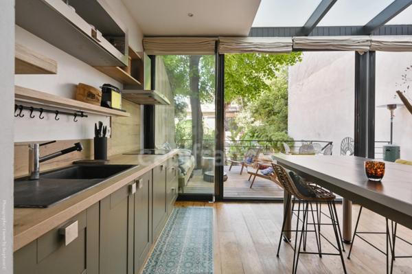 Appartement à vendre 3/4 pièces avec JARDIN et PISCINE MARSEILLE 8EME ARRONDISSEMENT (13)