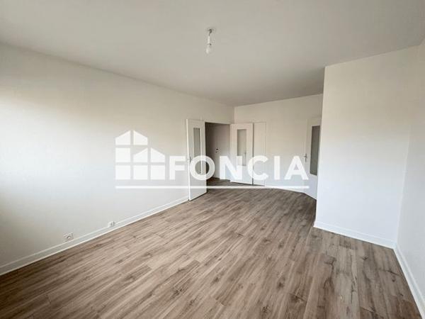 Location Appartement 2 pièces 55.46 m² - 55 RUE BONNABAUD Clermont Ferrand 63000