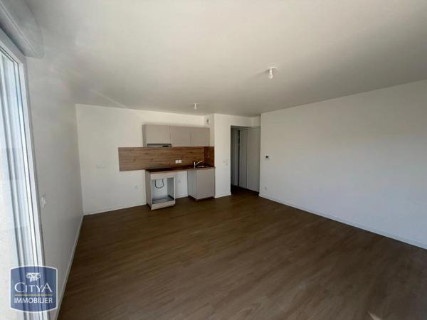 Appartement à louer 3 pièces 69.21m² Saint-Chamond (42400)
